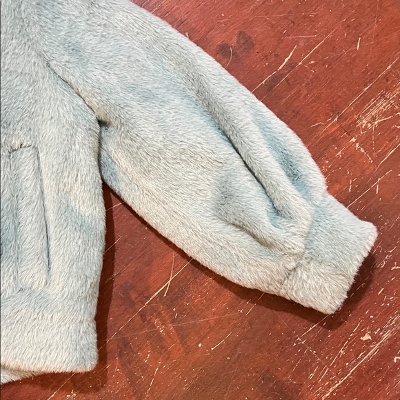 MRP Plush Faux Fur Coat - Picture 4 of 11